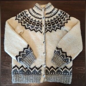 Vintage Icelandic Wool Cardigan Sweater Fair Isle Women’s Size Small